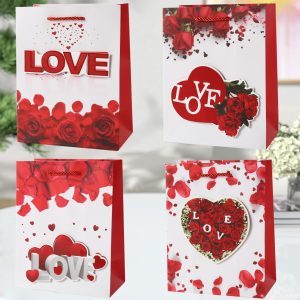 Bolsas de regalo Mod W3099 (valor es por docena que trae 4 modelos) Tamaños chico - mediano - grande